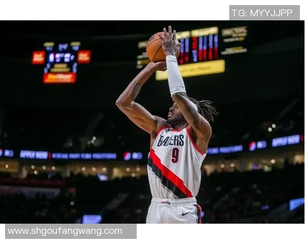 杰拉米格兰特的篮球之路与未来展望分析