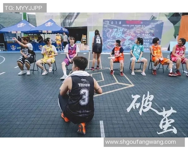 余嘉豪的成长之路与篮球梦想的追逐历程解析